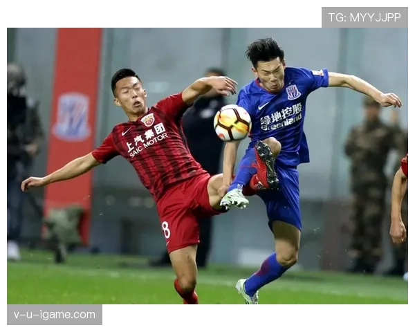 中超联赛激战正酣，精彩对决点燃球迷热情