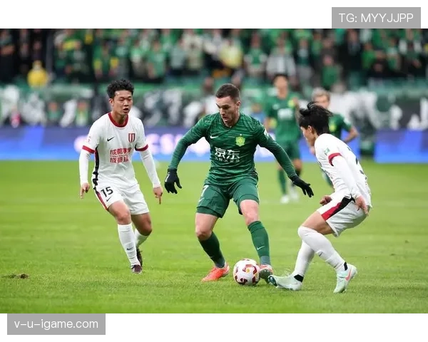 中超赛季精彩纷呈：群雄逐鹿争冠，球队风采尽显赛场