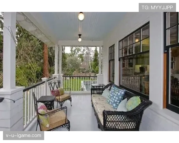 拉菲尼亚突然豪宅改造上线，这腰包得多深啊？